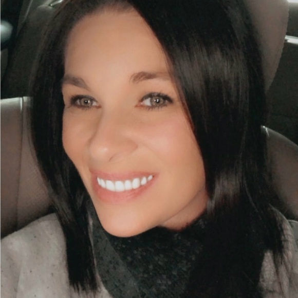 Meet your Posher, Sarah jo - Picture 4 of 6